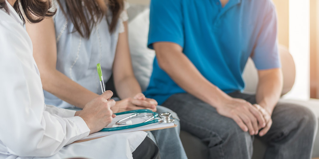 男性も不妊の原因あり？見分け方や治療方法を解説